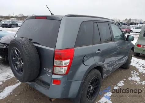 2006 Suzuki Grand Vitara Premium из США, поврежденный, VIN JS3TD943X64100071